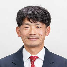 監督：糸数昌太